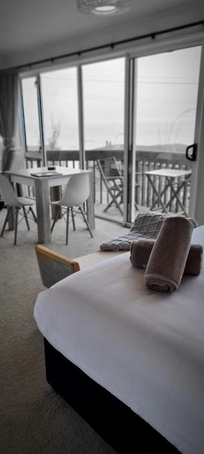 Kaka Point Spa Accommodation - Catlins المظهر الخارجي الصورة